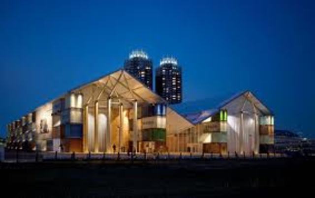 Abre el Nomadic Museum