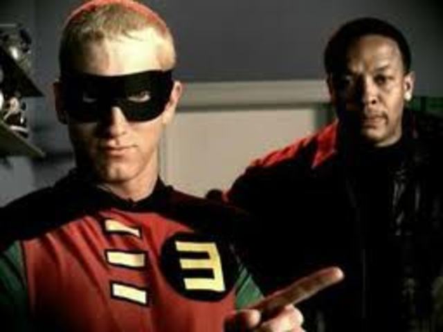 Eminem finishes 2nd in the Los Angeles Rap-Olympics competition