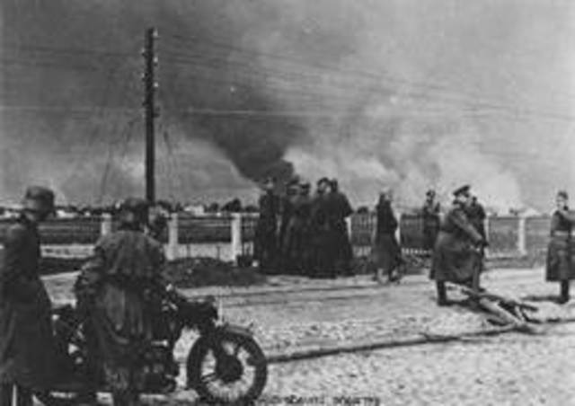 Germany invades Soviet Union