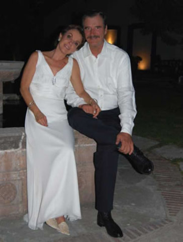 Vicente Fox contrajo segundas nupcias por la vía civil con su ex portavoz, la Sra. Marta Sahagún Jiménez