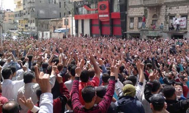 Tanks fire on protesters