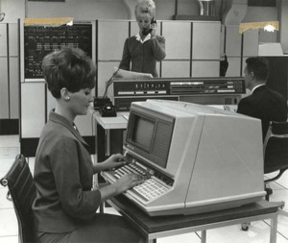 UNIVAC I Primera computadora comercial