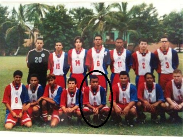 Representou Porto Rico no Equipe Nacional