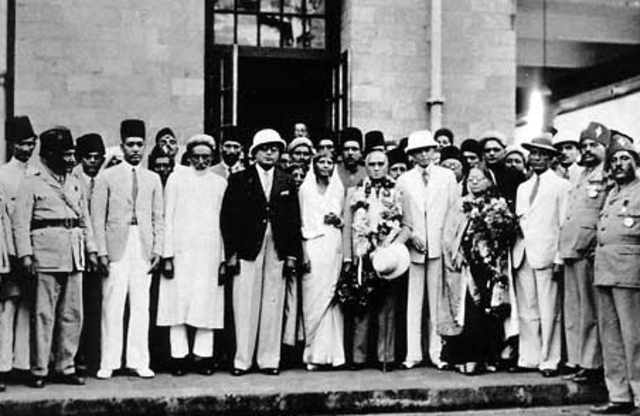 British Parliment and the India Acts