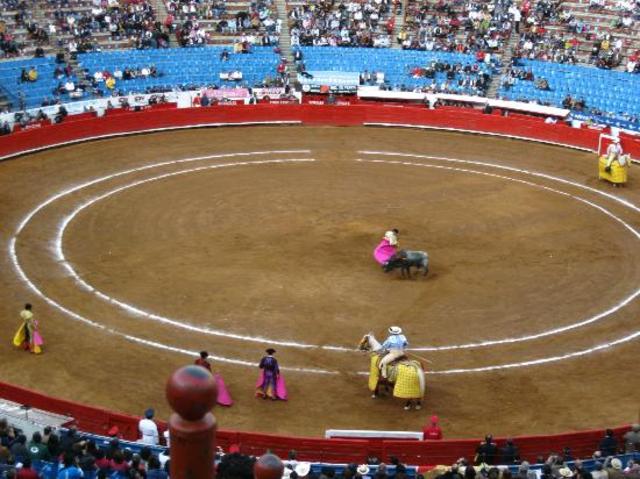 La plaza de toros.