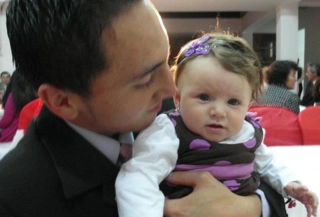 CON MI PAPITO EN MI PRIMERA FIESTA