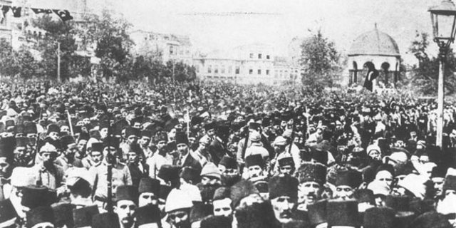 Mustafa Kemal leads the Turkish Nationalists