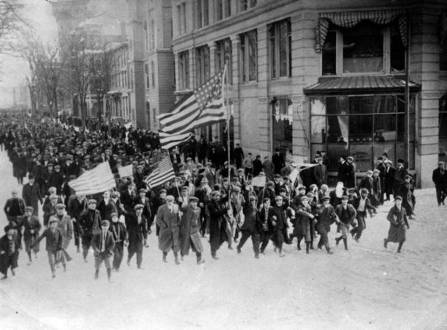 Lawrence texile and streetcar workers go on strike