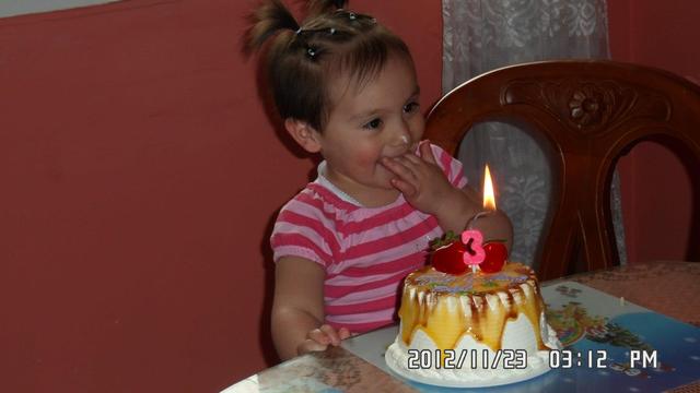 LOS 3 AÑITOS DE LAURA SOFIA