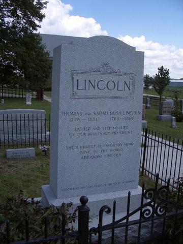 Sarah Lincoln Dies In Childbirth.