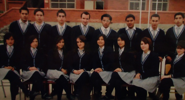 foto de despedida de amigos del colegio