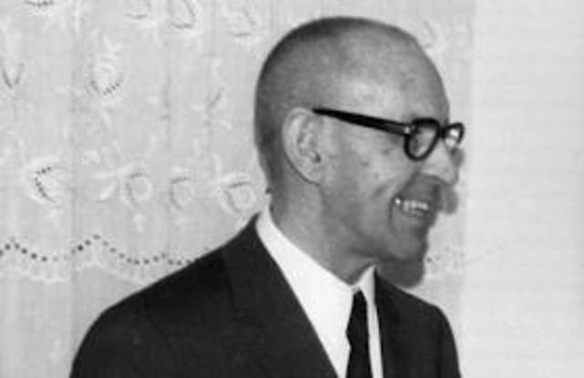 Va Recibir la medalla d'or de la ciutat de Barcelona