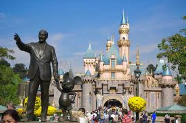 DisneyLand