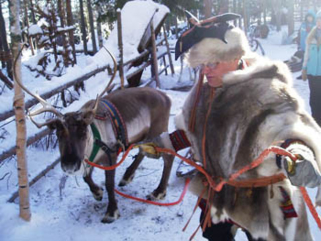 Ekke jõuab laplaste juurde