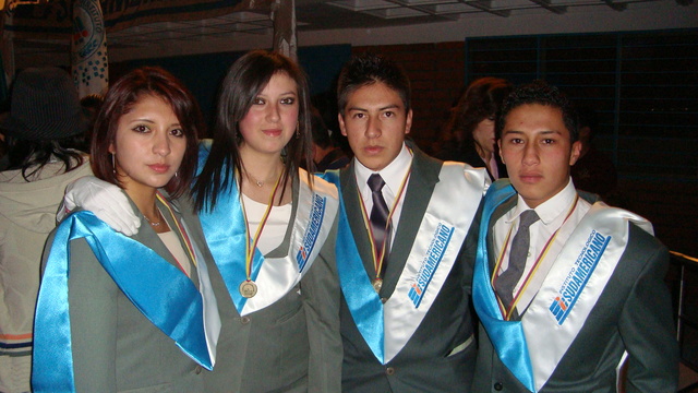 Con mis amigos ya graduados :)