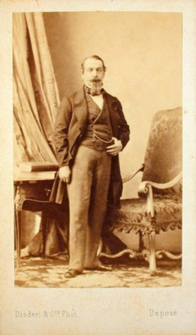Developpement of Carte-De-Viste Photography