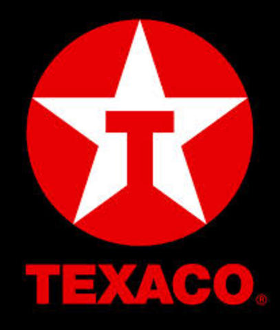 Texaco descubre petróleo cerca de territorio Waorani