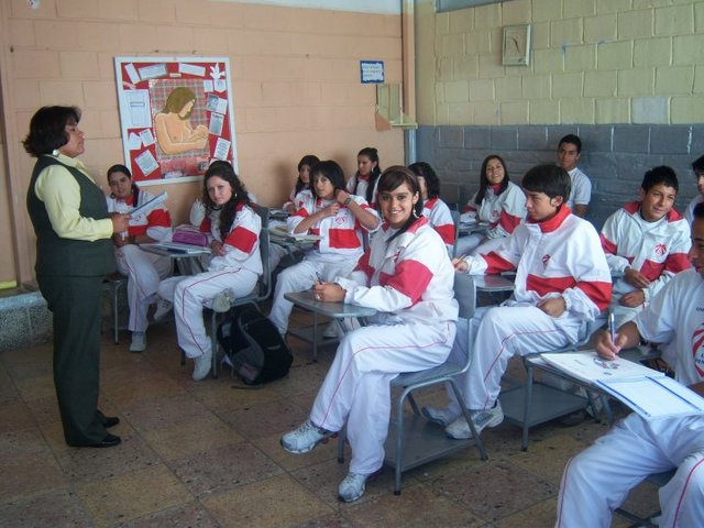 RETOMA LOS ESTUDIOS, EN OTRA INSTITUCION