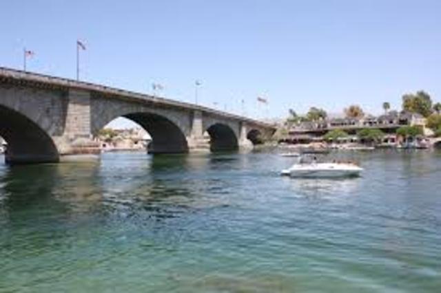 London Bridge moved from Englan to Lake Havasu AZ