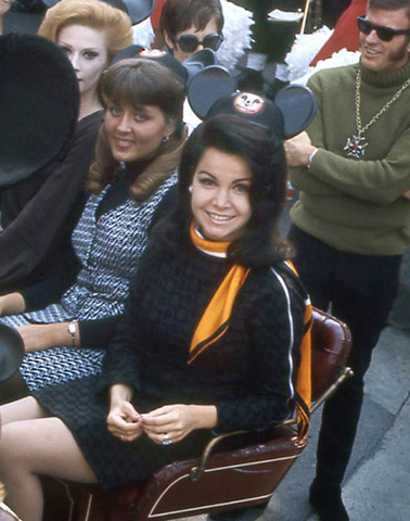 5,000 Celebrities are invited to Tommorowland