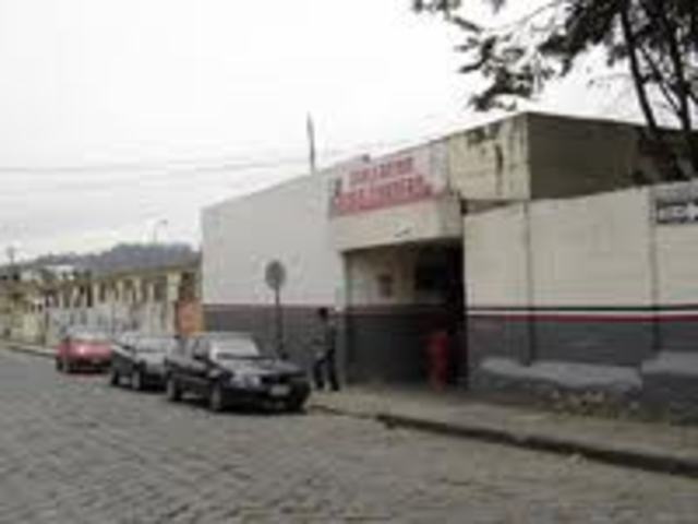 escuela Luis Cordero