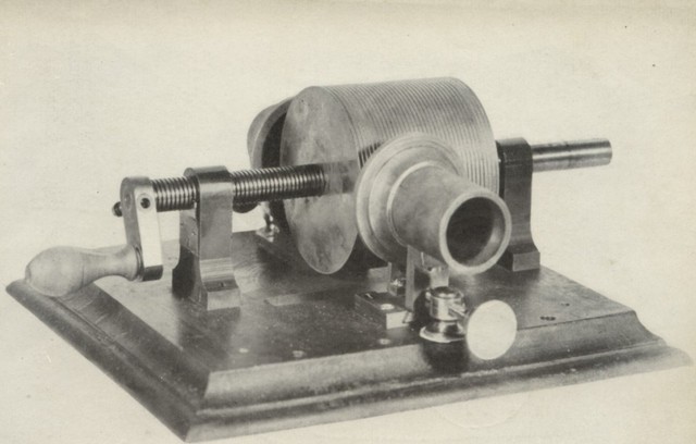 Edison demonstrates 'tin foil phonograph'