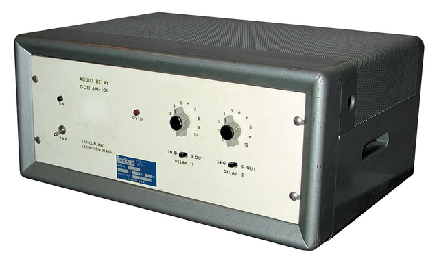 The first digital delay line