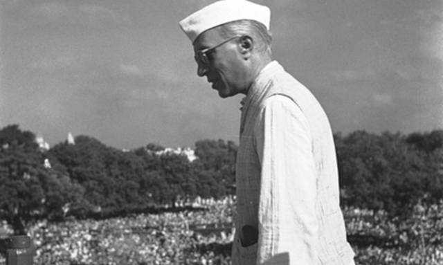 India gains Independence