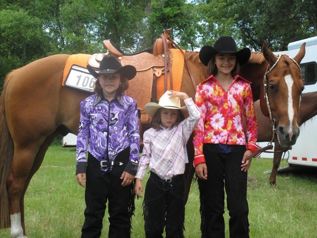 Sisters at a Minneota horse show!