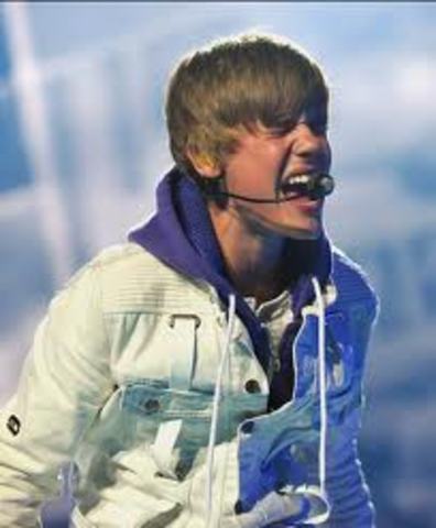 Justin first concert