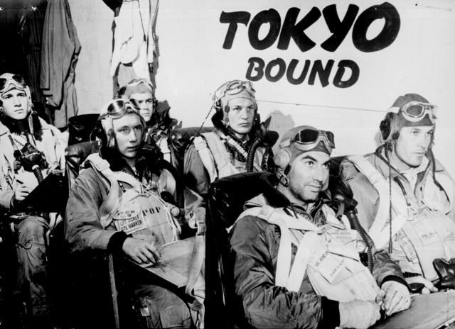 US aircraft carriers attack Okinawa