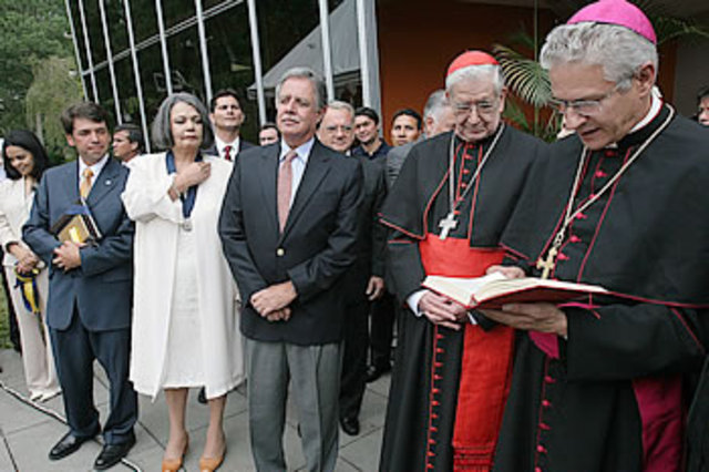Inauguración  del TEC