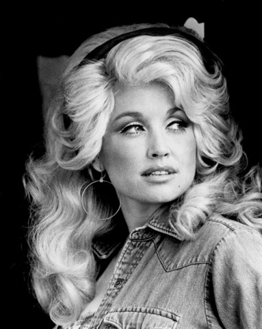 Dolly Parton debuts