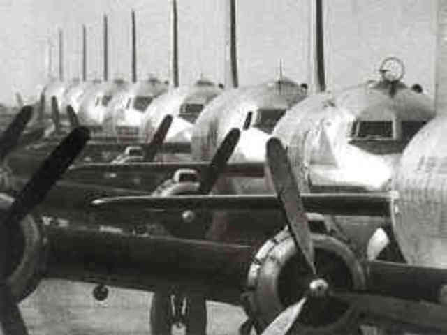 supplied food and fuel to citizens of west Berlin when the Russians closed off land access to Berlin