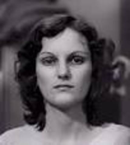 Heiress Patty Hearst Kidnapped