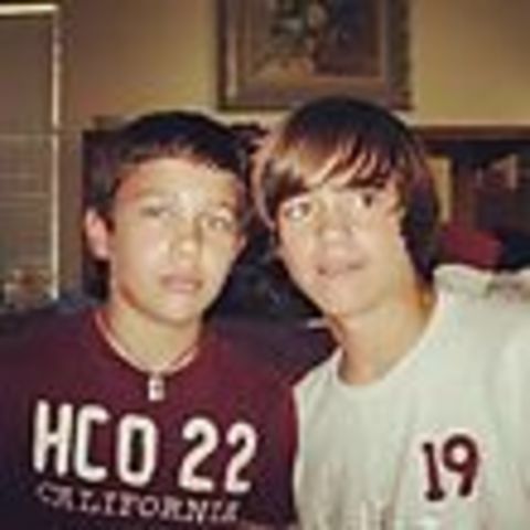 austin and his bestfriend alex start puitting vids on youtube