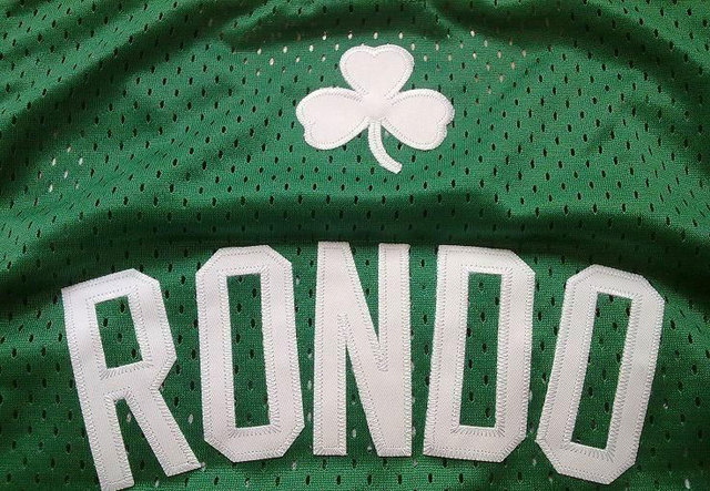 Rajon Rondo plays his first NBA game