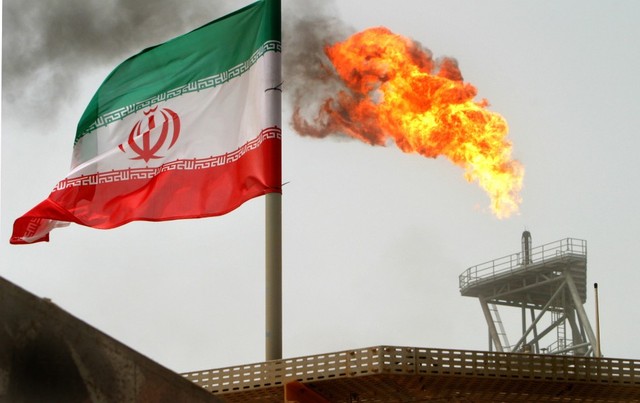 Iran Oil Trade Suspended