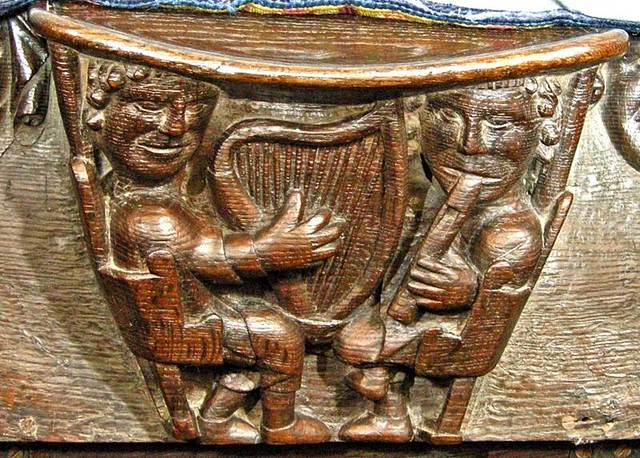 Eygyptians create flute and harps 4000BCE