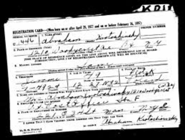 O"Brien receives draft card