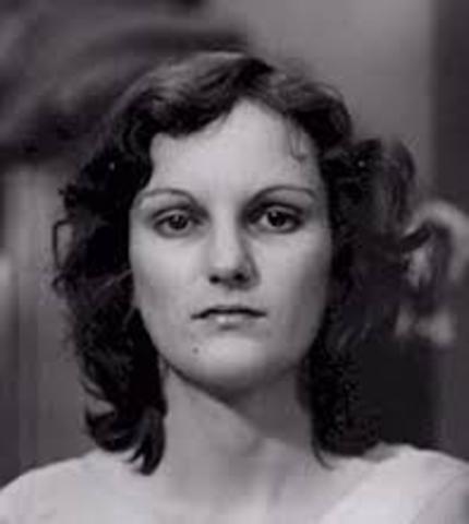 Heiress Patty Hearst Kidnapped