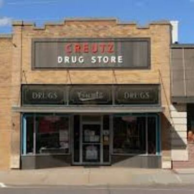 Timeline: The History of my Grandpa Norm Creutz