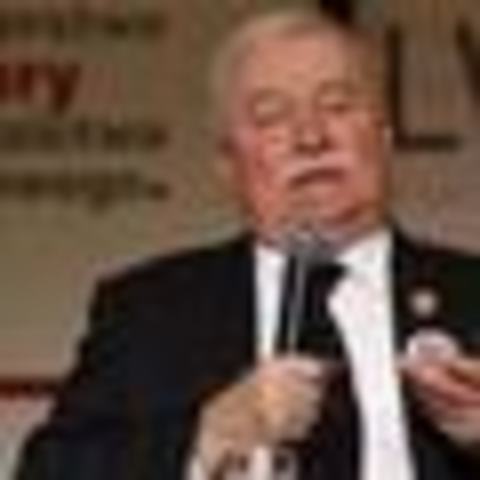 Lech Watesa and the Solidarity Movement in Poland