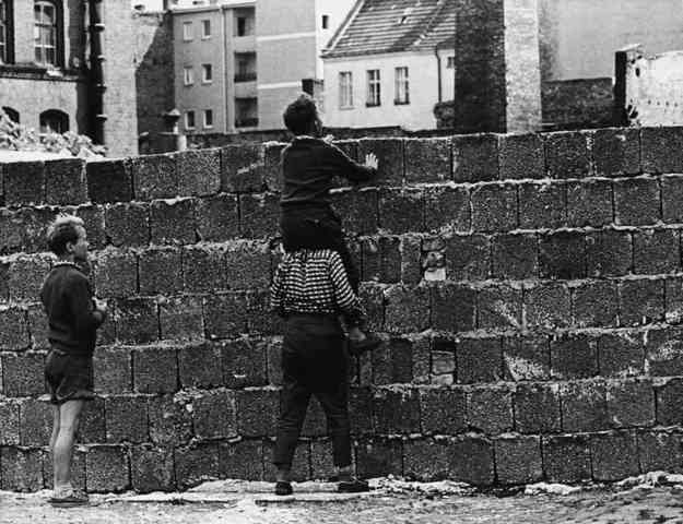 "Second Berlin Crisis"