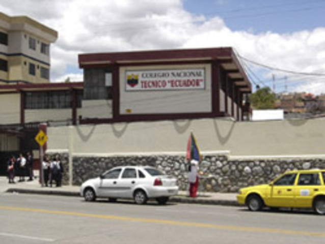 colegio tecnico ecuador