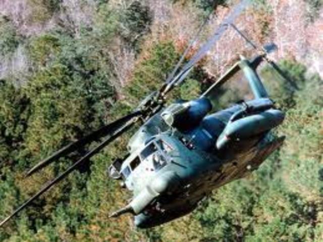 reportes en los que Estados Unidos había enviado helicópteros a Colombia