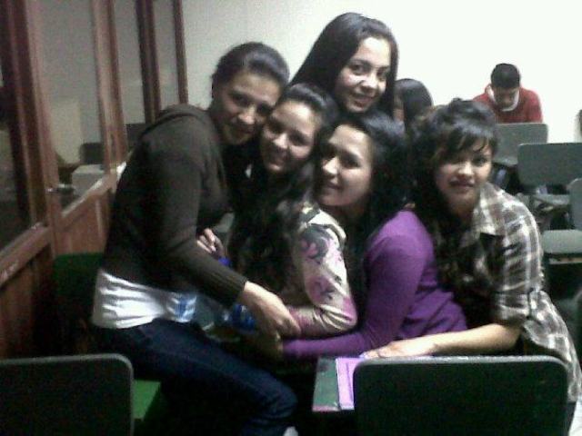 entrada a la universidad