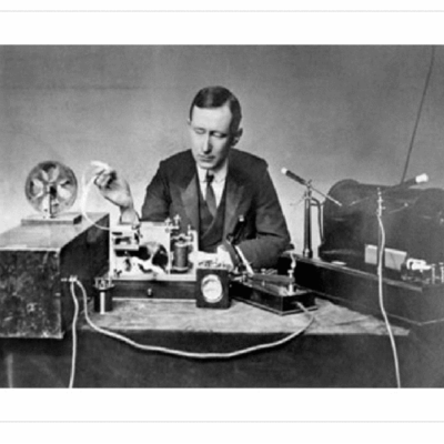 Timeline: HISTORIA DE LA RADIO