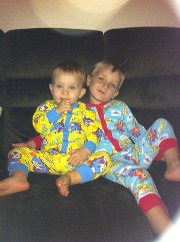 Thoma's little baby brother Samuel was born