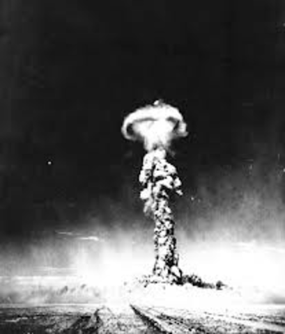 Explosion of the First Hydrogen Bomb